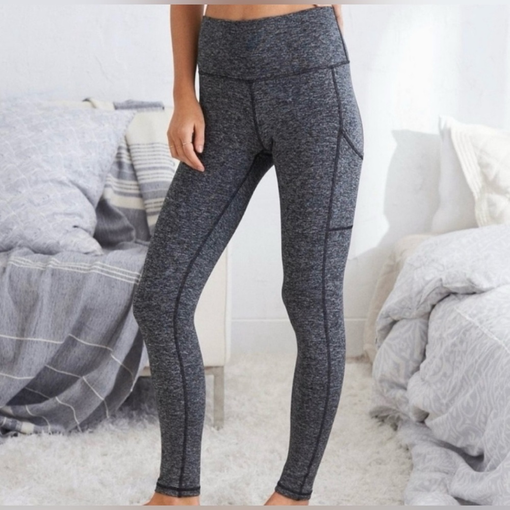 Aerie‎ Size Medium High Waisted Pocket Leggings Charcoal Heather Activewear Yoga